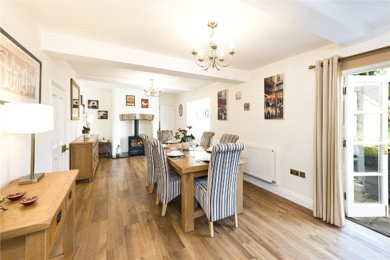 High Street, Urchfont, Devizes, SN10