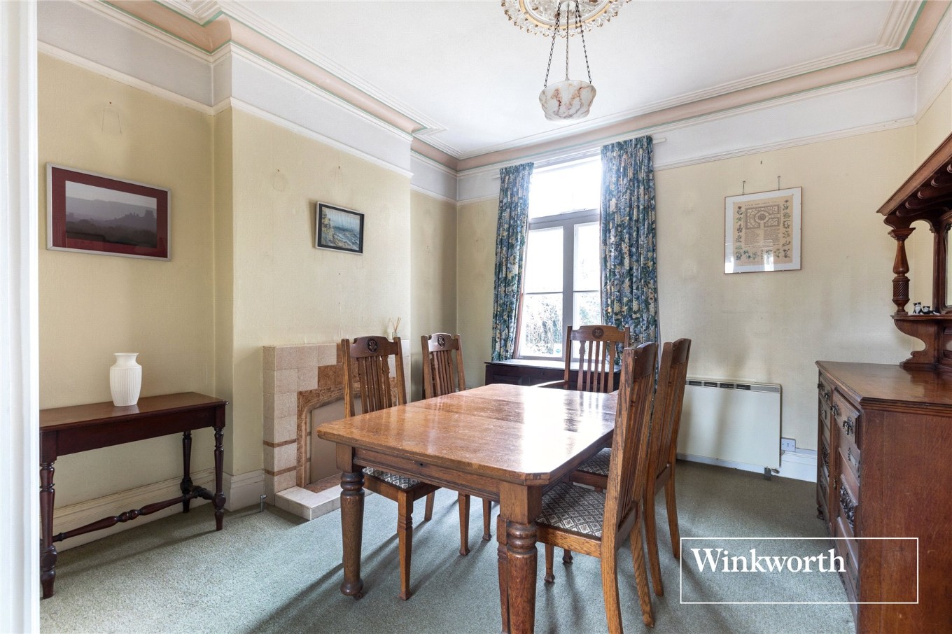 4 bedroom property for sale in Potters Road, New EN5 (Ref