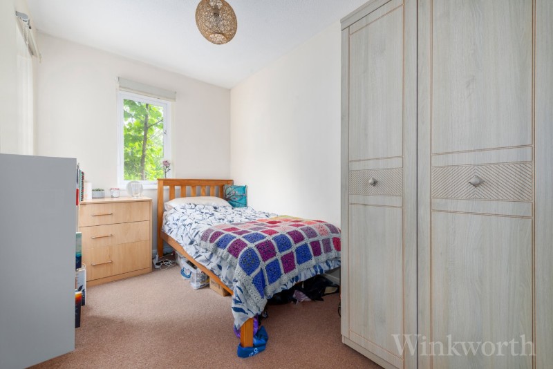 Timber Pond Road, London, SE16