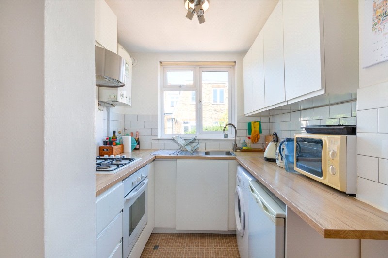 Dafforne Road, London, SW17