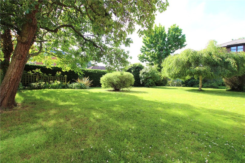 Brechin Court, Kendrick Road, Reading, Berkshire, RG1