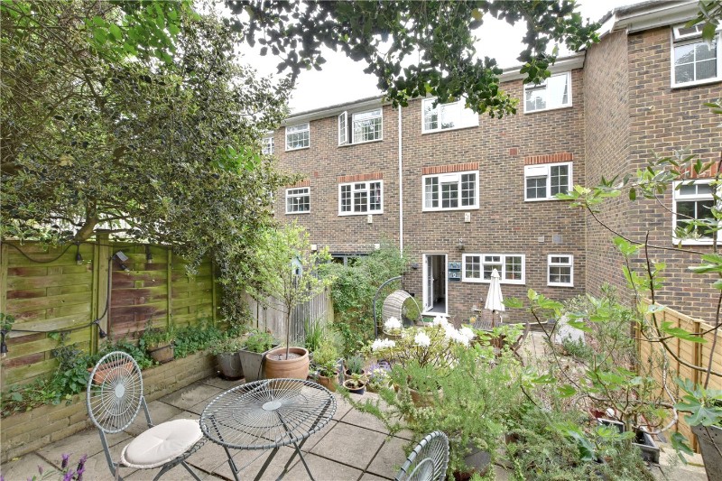 Kenilworth Gardens, Shooters Hill, London, SE18