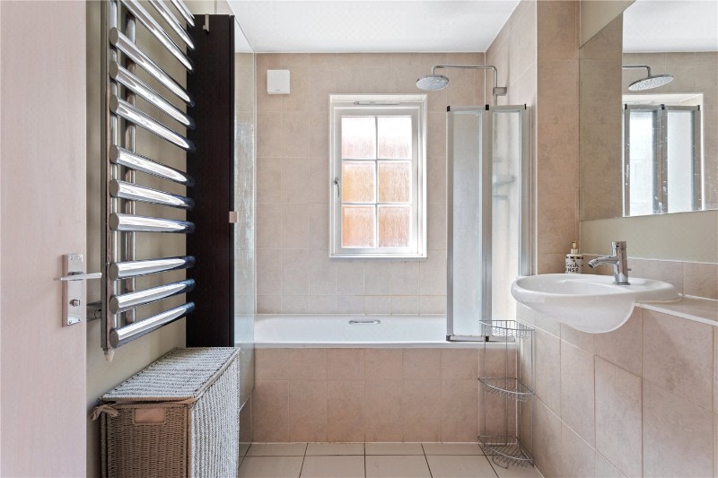 Sutherland Grove, Southfields, SW18