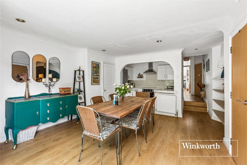 Etchingham Park Road, Finchley, London, N3