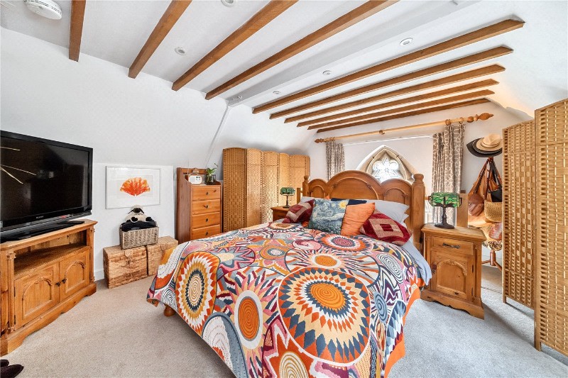 The Street, Frensham, Farnham, Surrey, GU10
