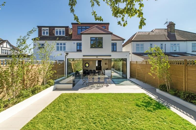 Ferry Road, Barnes, London, SW13