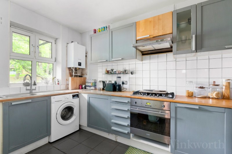 Shackleton Close, London, SE23