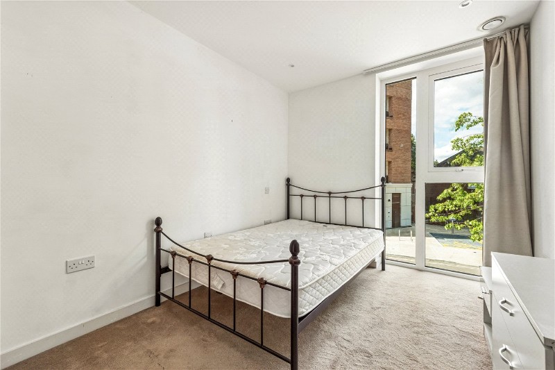 Newnton Close, London, N4