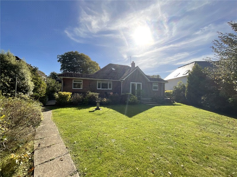 Rothesay Drive, Highcliffe, Christchurch, BH23