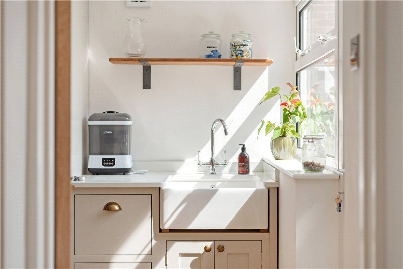 Courtenay Road, Winchester, United Kingdom, SO23
