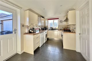 Kite Wood Road, Penn, HP10