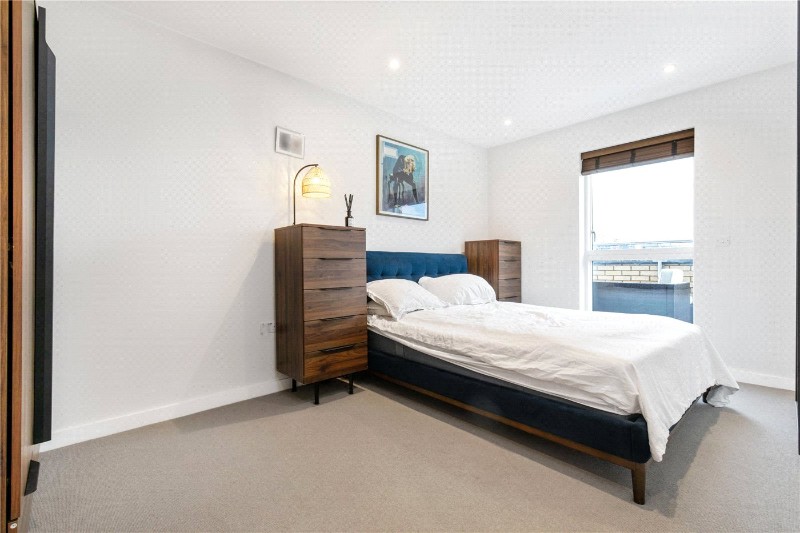Chatfield Road, London, UK, SW11