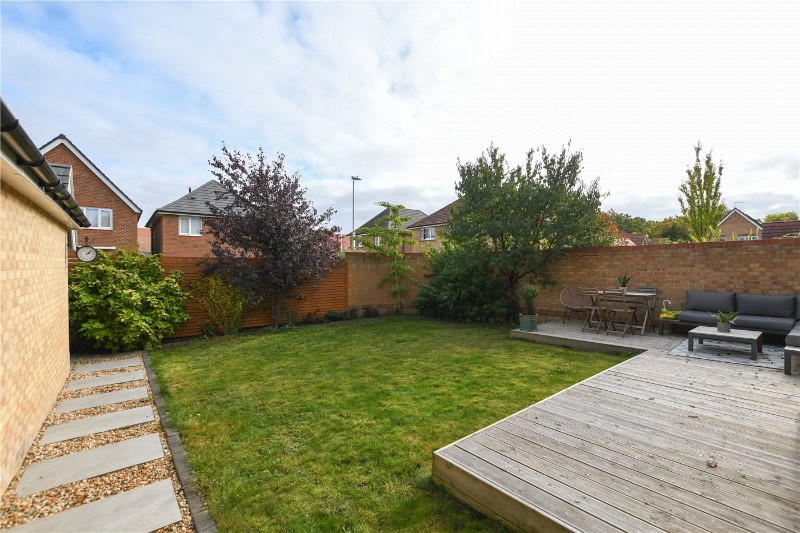 Austen Grove, Arborfield Green, Reading, Berkshire, RG2