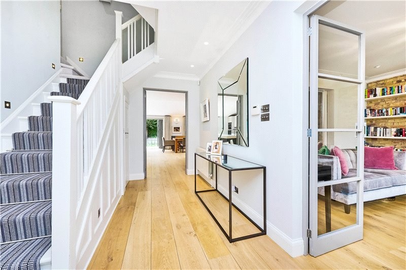 Lowther Road, Barnes, London, SW13