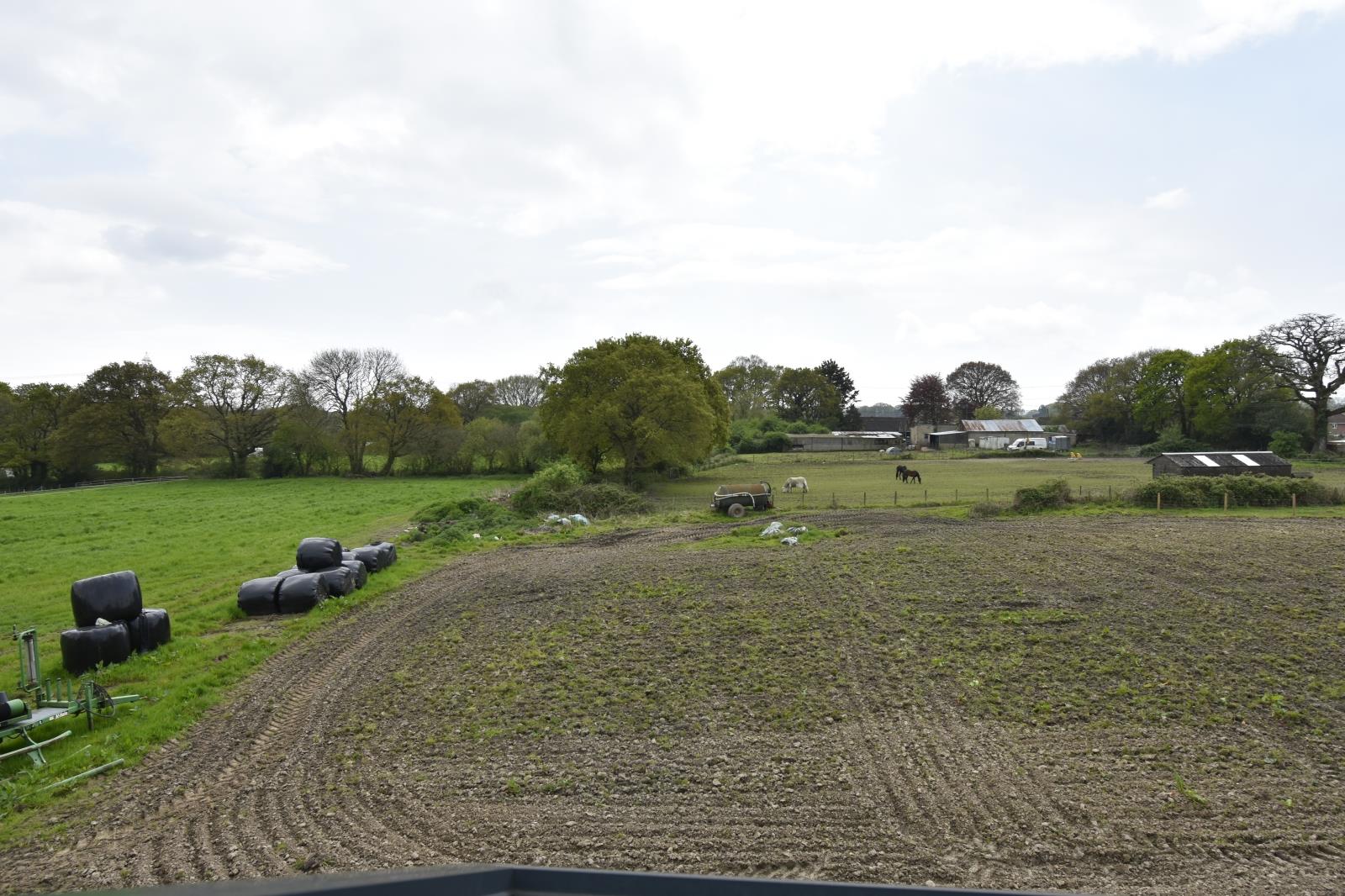 A VIEW 2 FROM DEVELO