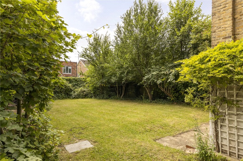 Mount Ephraim Road, London, SW16