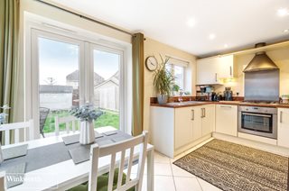 Dorset Crescent, Basingstoke, Hampshire, RG22