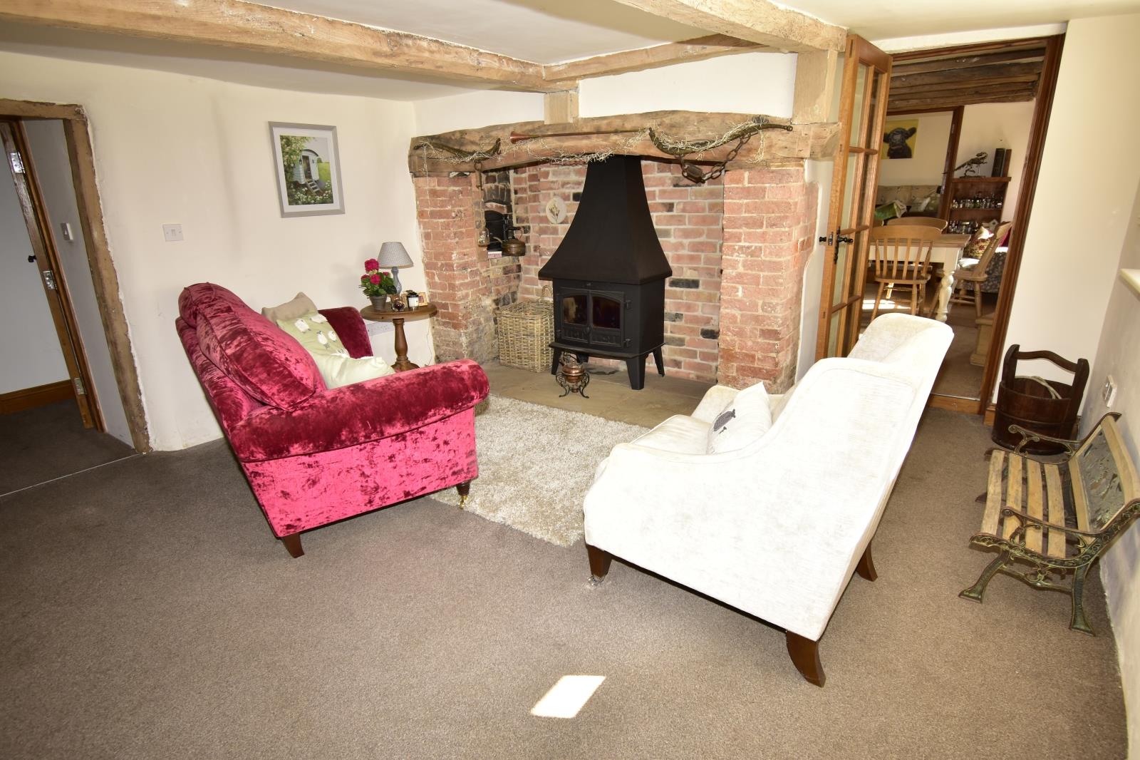 A SITTING ROOM 2A.JP