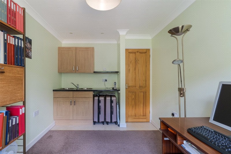 Lynwood Drive, Merley, Wimborne, Dorset, BH21