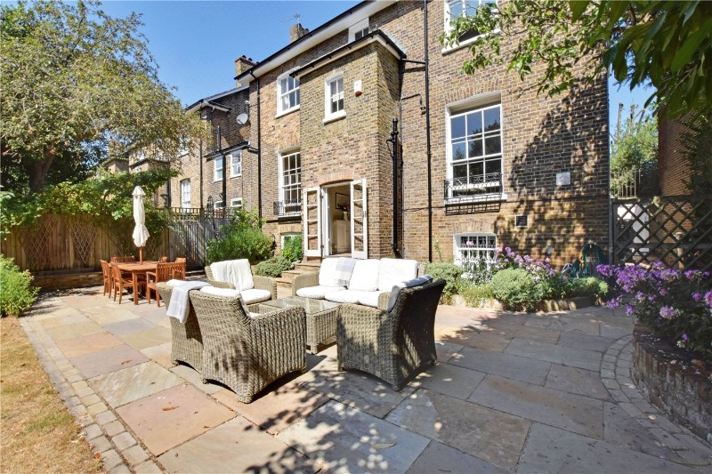 Shooters Hill Road, Blackheath, London, SE3