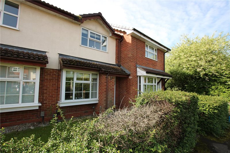 Sunderland Close, Woodley, Reading, Berkshire, RG5
