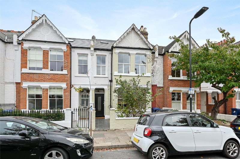 Davis Road, London, W3