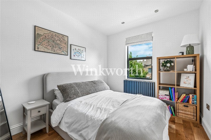Asplins Road, Tottenham, N17