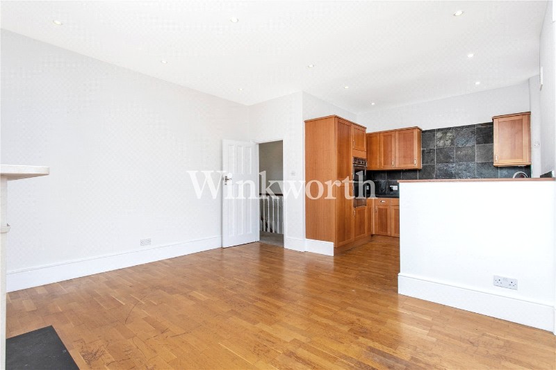 Kelvin Avenue, London, N13