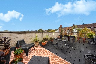 Alexandra Park Road, London, N10
