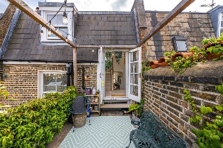 Warwick Avenue, London, W9