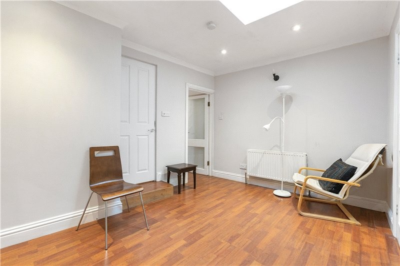 Hayles Street, London, SE11