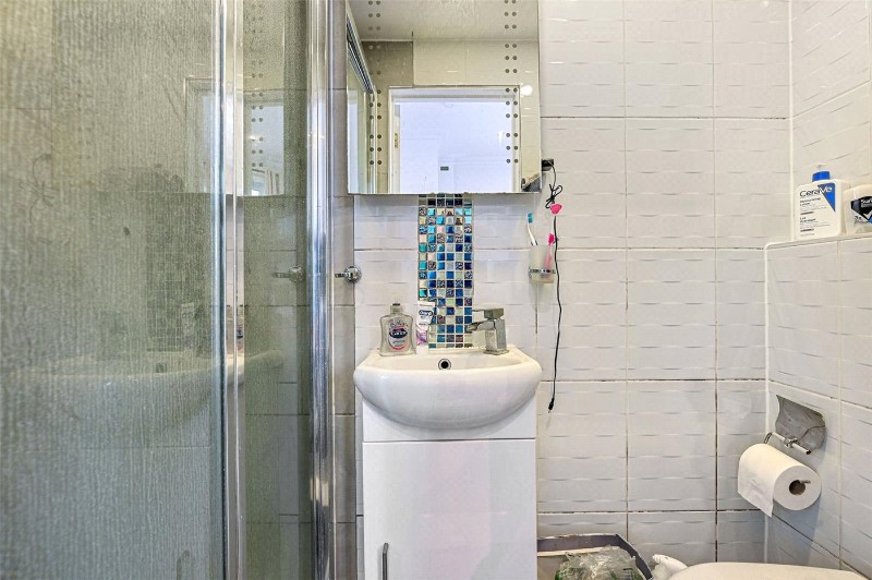 Creffield Road, London, W5