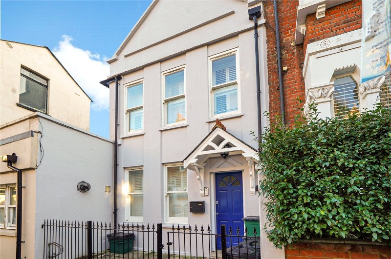 Waterlow Road, London, N19