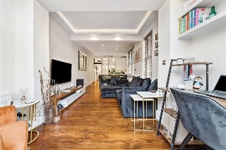 Queenstown Road, Wandsworth, London, SW8