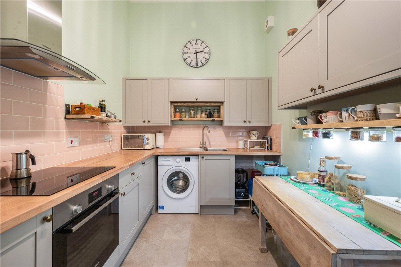 Oakwood Close, Otterbourne, Winchester, Hampshire, SO21