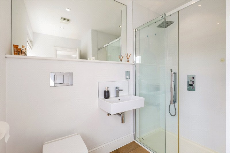 Triangle Place, London, SW4