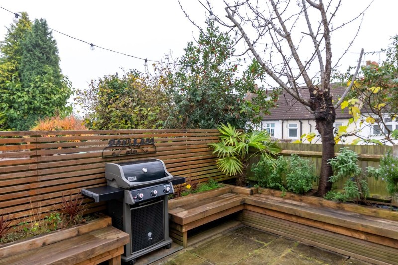 Wharncliffe Gardens, London, SE25