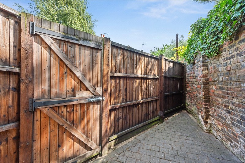 Old Stable Mews, Mountgrove Road, London, N5