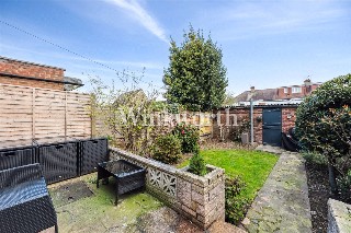 Dorchester Avenue, London, N13