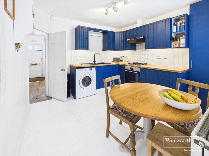 Montague Terrace, Newbury, Berkshire, RG14