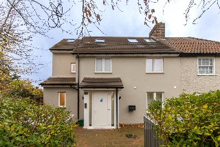 Walton Way, London, W3