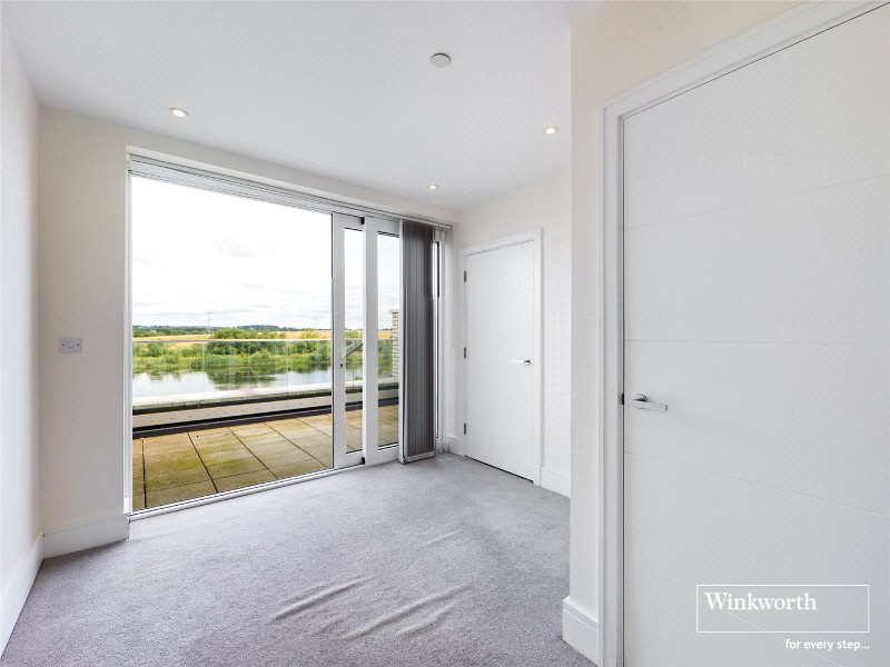 Champlain Street, Reading, Berkshire, RG2