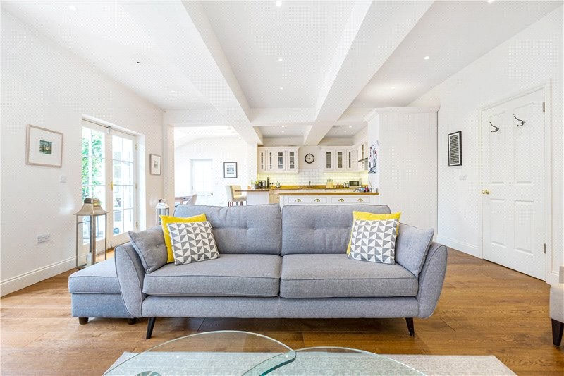 Ferry Road, Barnes, London, SW13