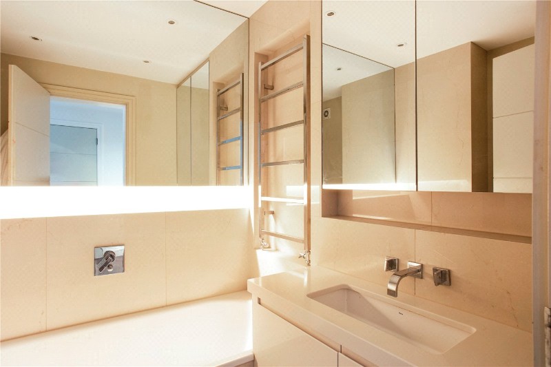 Chepstow Villas, London, W11