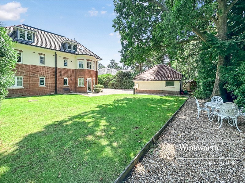 Golf Links Road, Ferndown, Dorset, BH22