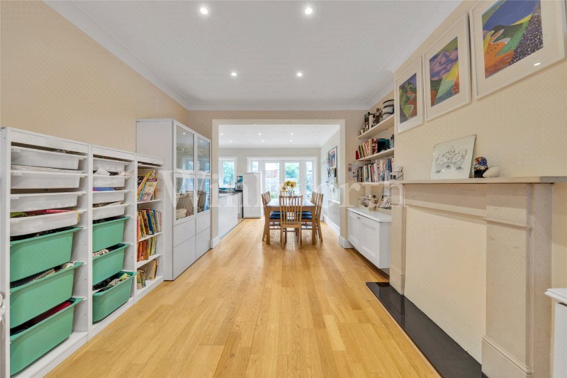 Cleveland Gardens, London, United Kingdom, NW2