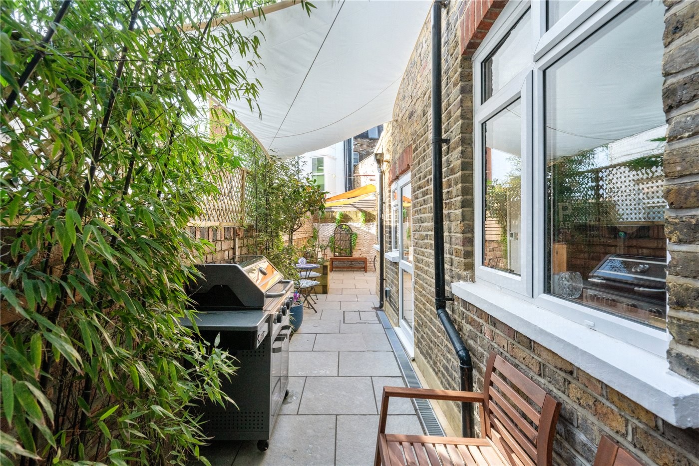 2 bedroom property for sale in Horsell Road, Highbury, London, N5 (Ref