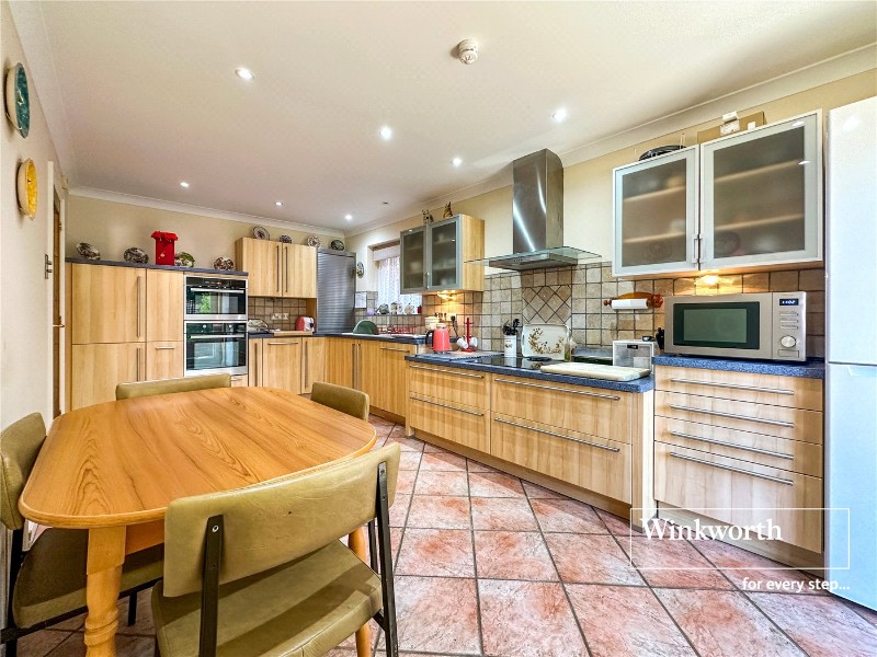 Chander Close, Ferndown, Dorset, BH22