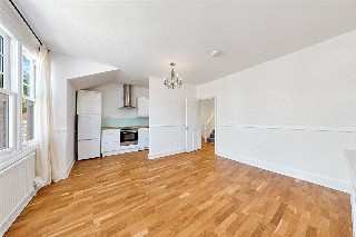 Milton Road, London, N6