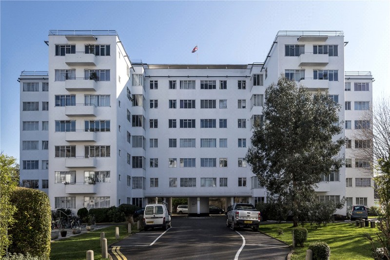 Pullman Court, Streatham Hill, London, SW2